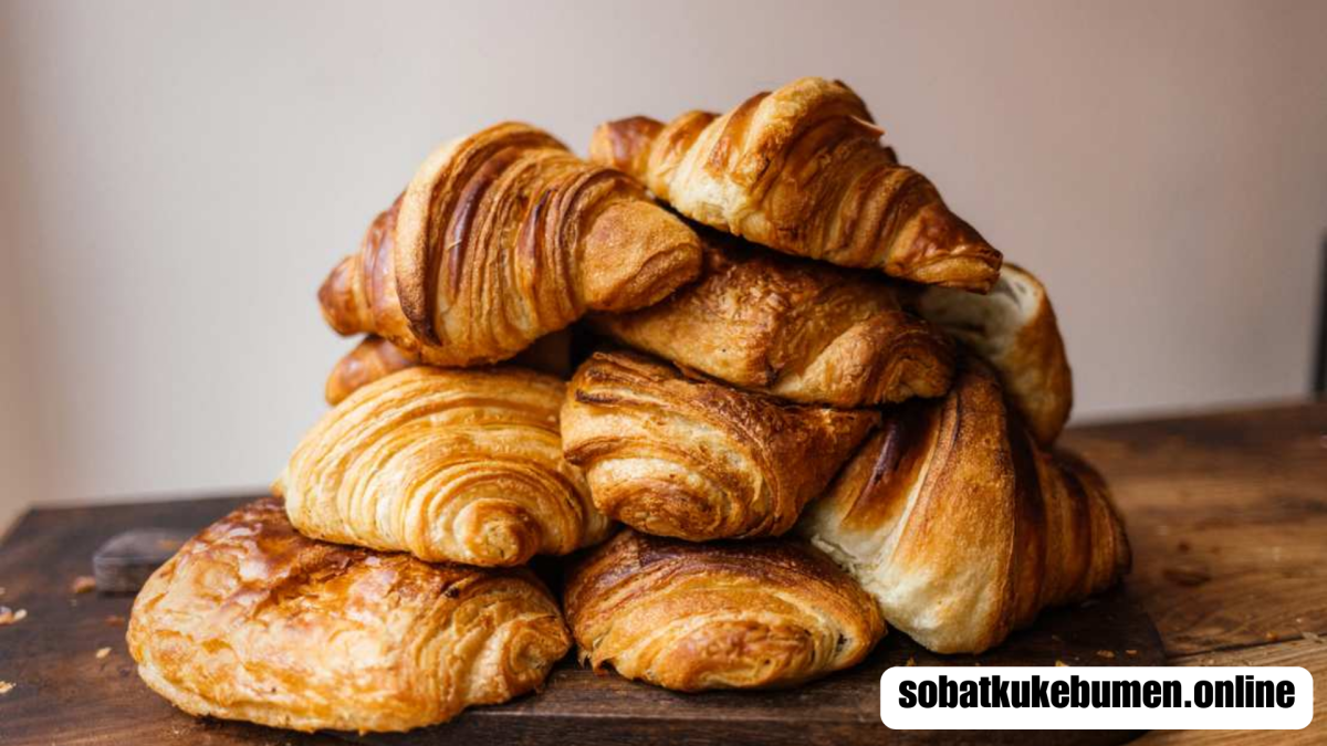 Belajar Cara Membuat Croissant yang Lezat dari Puff Pastry