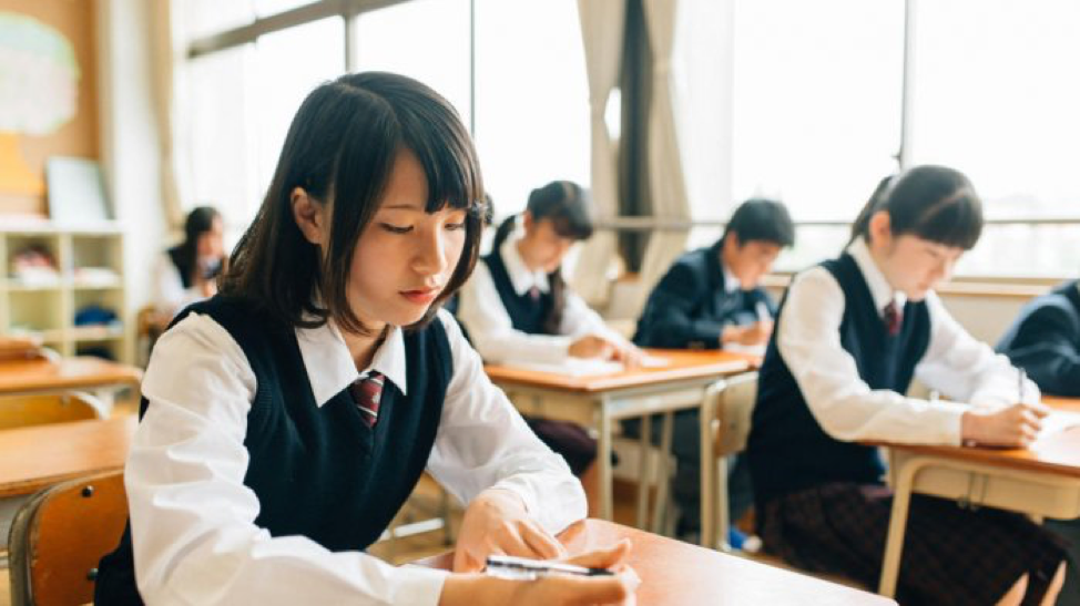 Pendidikan sebagai Solusi untuk Masalah Kesehatan Mental Remaja