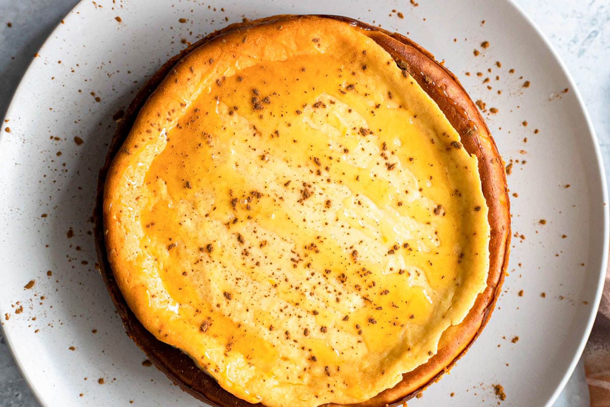 Resep Kue Melopita: Kue Apel Lembut Khas Yunani yang Wangi Kayu Manis